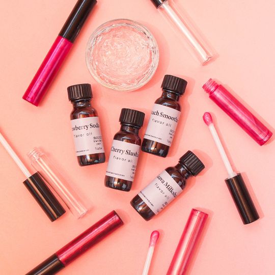
How to Create Your Own Lip Gloss


